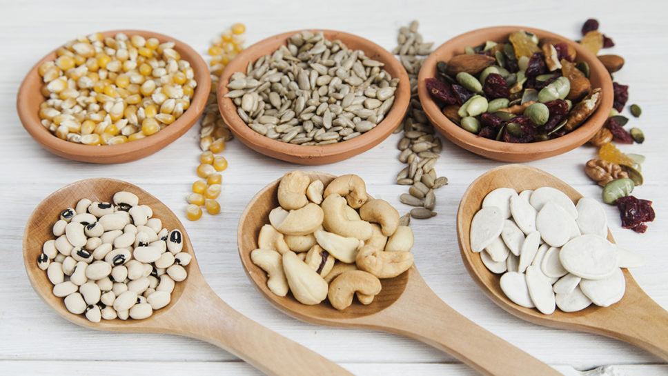 Зёрна, орехи, бобы и семена – вред или польза?